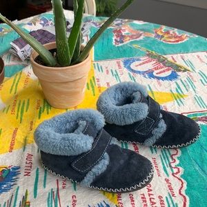 L.L. Bean toddler slipper moccasins